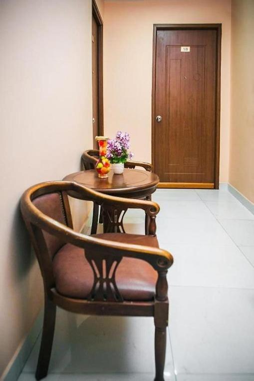 Hotel Cozy โฮจิมินห์ซิตี้ ภายนอก รูปภาพ